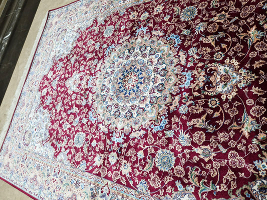 Rosarian Medallion Modal Silk